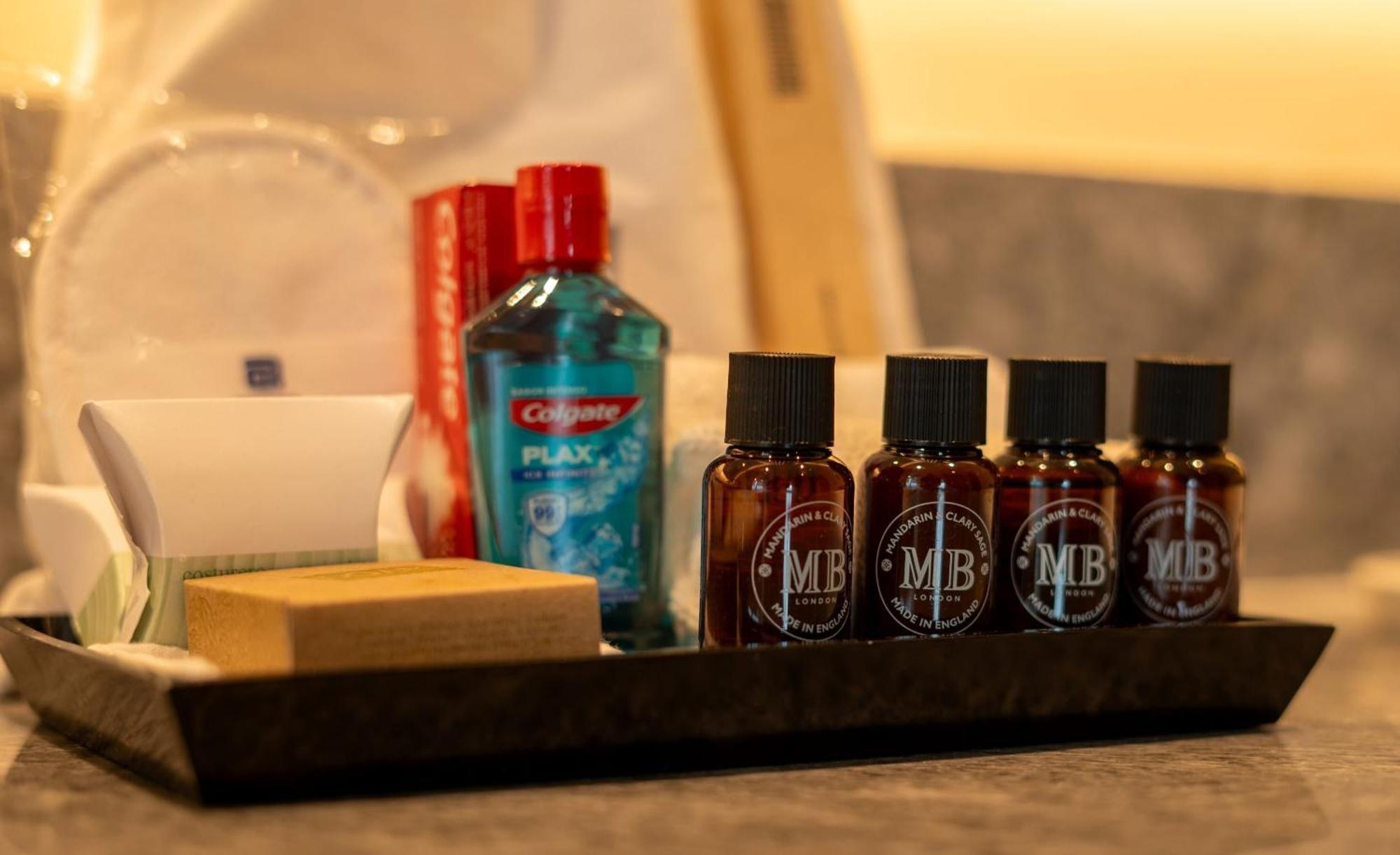 Camino Real Fashion Drive Monterrey Hotel San Pedro Garza Garcia Exterior foto MB toiletries